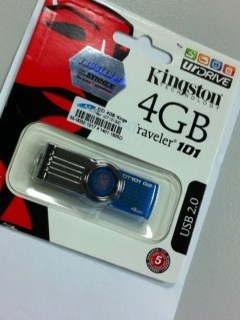 ขอบคุณของสมนาคุณ Flash Drive Kingston 4 GB จากเว็บไซต์ไอเรียลลี่โฮสดอทคอม